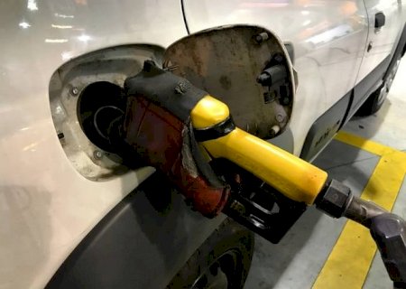 Lula avalia se prorroga desoneração de combustíveis