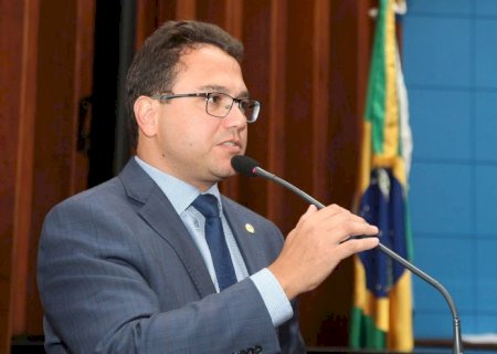 Pedrossian Neto defende criação de programa para reduzir déficit habitacional