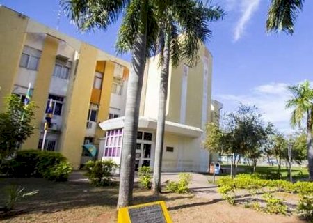 Justiça bloqueia bens de secretário, irmão do prefeito de Corumbá