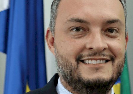 Câmara confirma operação da PF em gabinete de ex-presidente e mantém sessão nesta terça