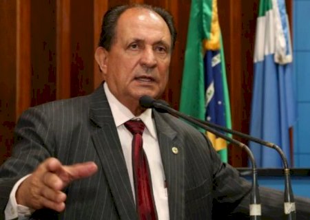 Zé Teixeira reivindica Roçadeira e Pulverizador para atender Ivinhema