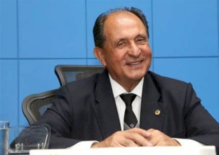 Zé Teixeira solicita obras de implantação de rede de esgoto em bairros de Jateí