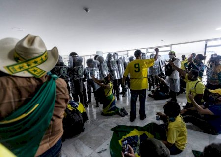Denunciados pelos atos de 8 de janeiro, bolsonaristas podem ser condenados até 29 anos de prisão