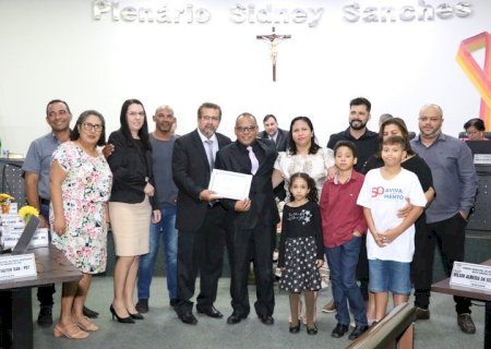 Por Jubileu de Ouro, Igreja Adventista da Promessa recebe Moção de Parabenização da Câmara