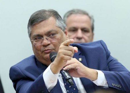 Só teremos escolas seguras com regulação da internet, diz ministro