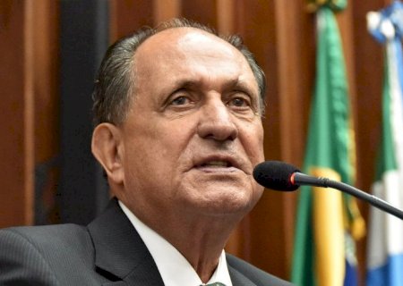 Zé Teixeira pede novos equipamentos laboratoriais para atender Dourados   