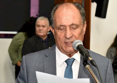 Praça do Peixe: Zé Teixeira solicita mutirão de reparos no Vilas Boas