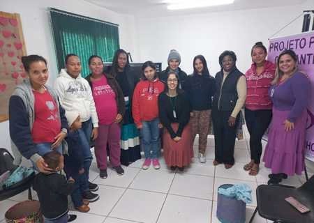 Roda de Conversa com agentes de saúde aborda o combate ao feminicídio em Nova Andradina