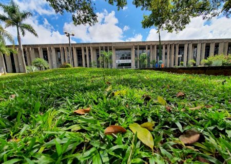 Agenda: Audiências públicas, solenidades e seminário na programação da ALEMS