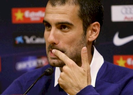 Pep Guardiola é o técnico que muda a história do jogo