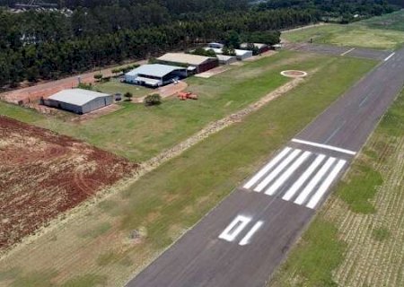 Após dez meses de obras, Riedel inaugura reforma do aeroporto de Naviraí