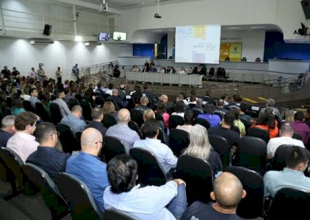 Política pública afeta a rotina, mas maioria não participa de debates