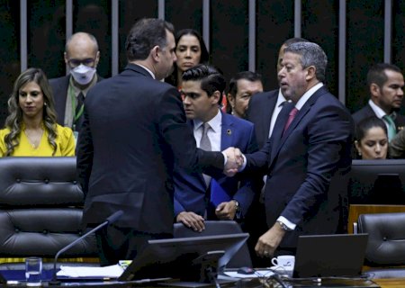 Lira deve entregar texto da reforma tributária a Pacheco nesta quinta-feira