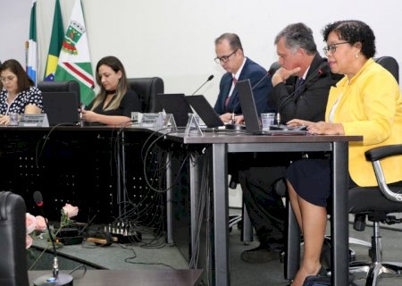 Atendimento noturno da Biblioteca SESI é solicitado por vereadora