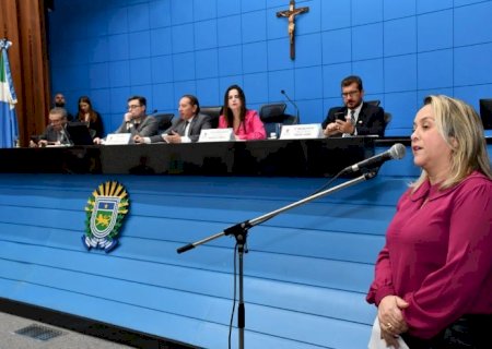Após denúncias, deputada pede explicações sobre pagamento do Piso Salarial da Enfermagem,