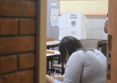 'Santinho' pode, boca de urna, não: veja regras da eleição para conselheiros