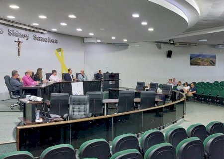 Câmara sedia mesa redonda sobre uso de tecnologias einformações para o ambiente das organizações