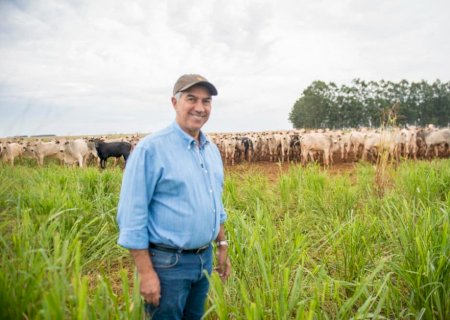 Receita superou o previsto em R$ 8,9 bi no 2º mandato de Reinaldo, marcado por “maldades'