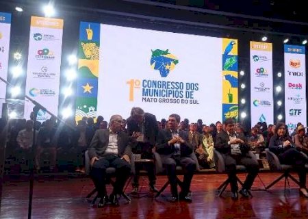 Simone anuncia início do pagamento do PAC dos municípios para janeiro