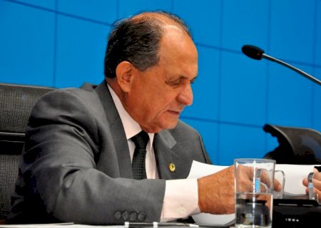 Zé Teixeira reivindica recursos para educação e produção rural 