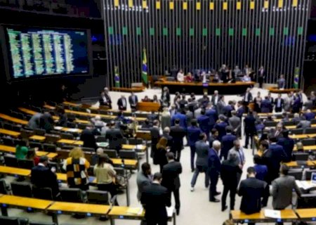 Deputados de MS articulam nova votação para PDL que suspende decreto de Lula sobre armas