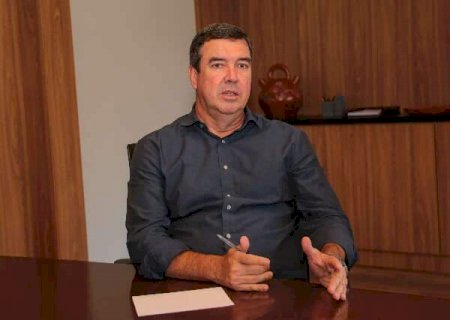 Com agenda interna, Eduardo Riedel volta ao comando de MS após férias de 20 dias