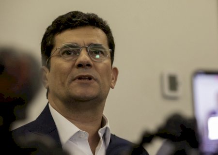 Presidente do TRE do Paraná adia julgamento de Moro até que quórum esteja completo