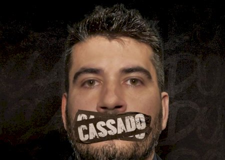 Deputado diz que foi cassado pelo sistema, na democracia relativa do PT