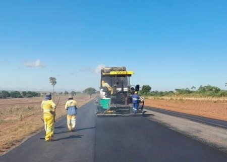 Sul-Fronteira: obra na MS-165 entre Coronel Sapucaia e Paranhos já tem 24 km de pavimento