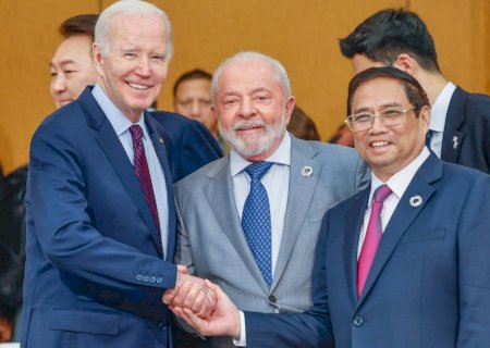Lula recebe convite para participar da cúpula do G7 na Itália