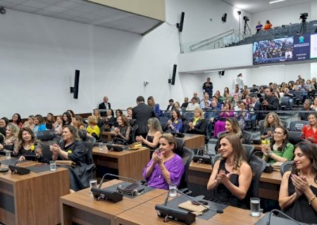 Com homenagem a 52 mulheres, ALEMS reforça compromisso com igualdade de gênero