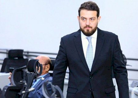 Vereador ignora lideranças e se recusa a renunciar ao mandato