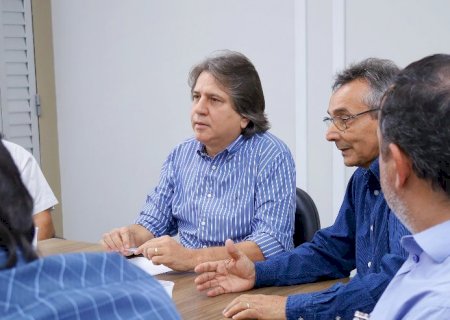 Caravina discute melhorias das estradas com prefeito e produtores rurais de Aquidauana