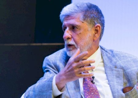 Queremos paz alcançável, diz Amorim após críticas de Zelensky
