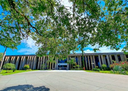 Agenda: Visita institucional, sessões e reunião da CCJR pautadas na semana