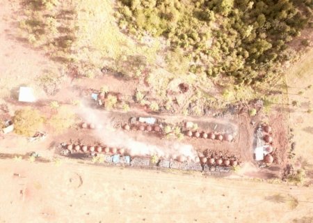 PMA Batayporã paraliza atividade de carvoaria e autua proprietário em 21.500 .00 reais