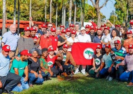 MST apresenta demandas a Lula em encontro na Granja do Torto