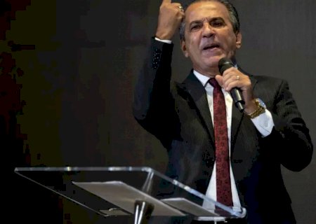 Aliados criticam escolhas de Bolsonaro, mas minimizam racha após crítica de Malafaia