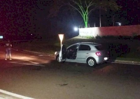 Homem que ameaçava família morre ao reagir abordagem policial