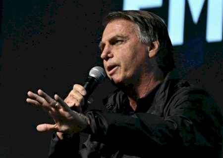 Bolsonaro alega perseguição e diz que pode ser preso a qualquer momento