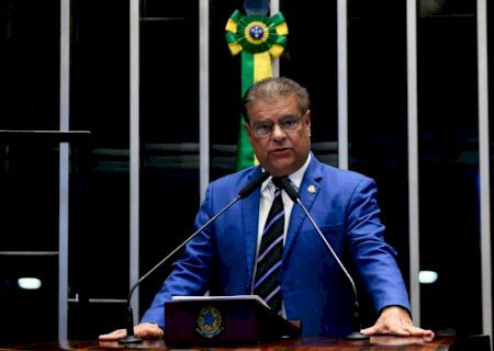 Nelsinho diz que tem legitimidade para disputar a reeleição ao Senado em 2026