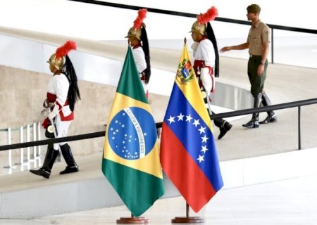 Brasil enviará embaixadora à posse de Maduro