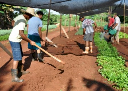 Casa da Esperança: Zé Teixeira defende trabalho social em Dourados