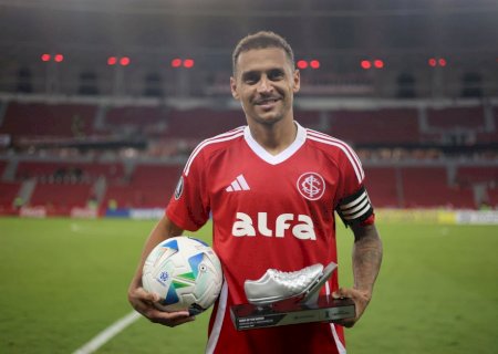 Zico se rende a Alan Patrick e critica fim dos camisas 10 no Brasil: 'Sempre estrangeiro'