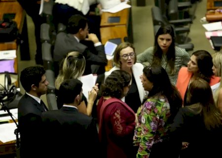 Oxfam: Mudança no Código Eleitoral reduz participação feminina