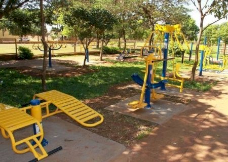 Indicações propõem profissionais de apoio em academias ao ar livre e escolas para promover saúde e inclusão em Nova Andradina