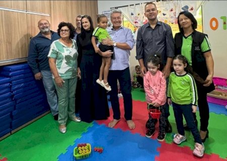Hashioka entrega R$ 50 mil em emenda à Creche Shalon em Nova Andradina