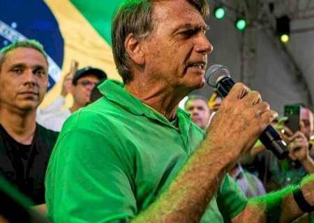 Bolsonaro passa mal em Goiás durante compromisso político