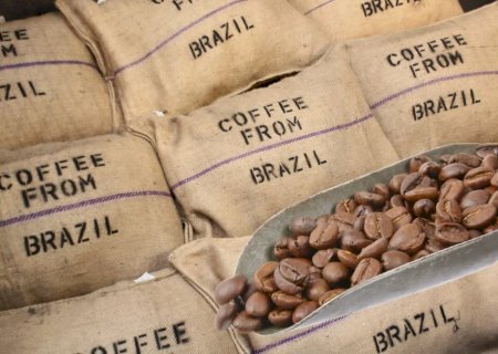 O Porto do café brasileiro: Santos responde por 71% do valor das exportações nacionais