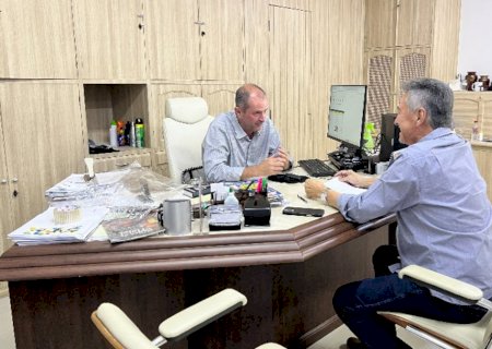Hashioka se reúne com superintendente do DNIT de MS e solicita melhorias para Água Clara